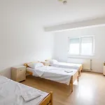 Han Motel *